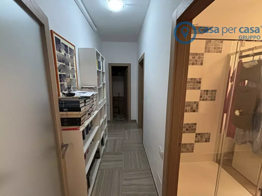 Immagine 10 di Appartamento in vendita  a Rovigo