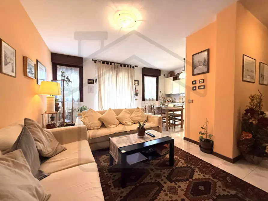 Immagine 2 di Appartamento in vendita  in Via San Bartolomeo a Abano Terme