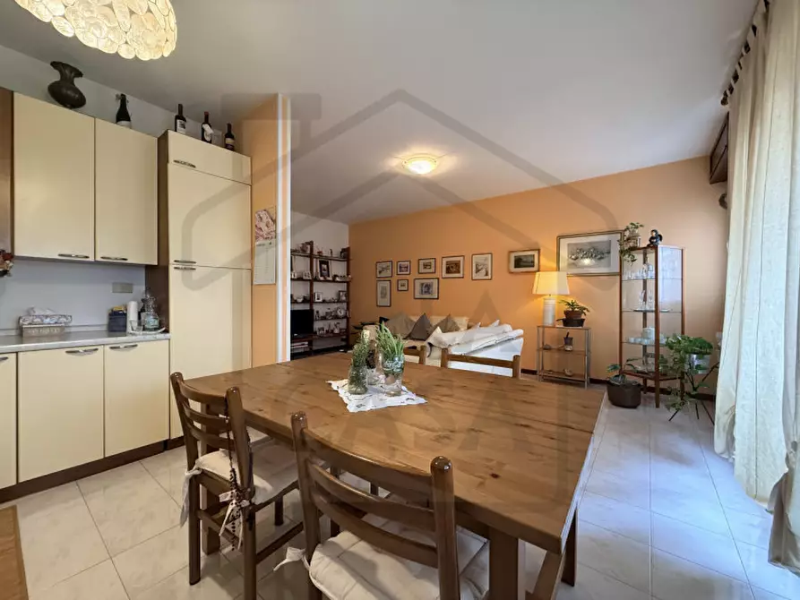 Immagine 3 di Appartamento in vendita  in Via San Bartolomeo a Abano Terme