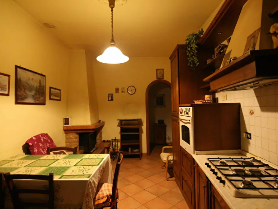 Immagine 1 di Casa indipendente in vendita  a Sinalunga