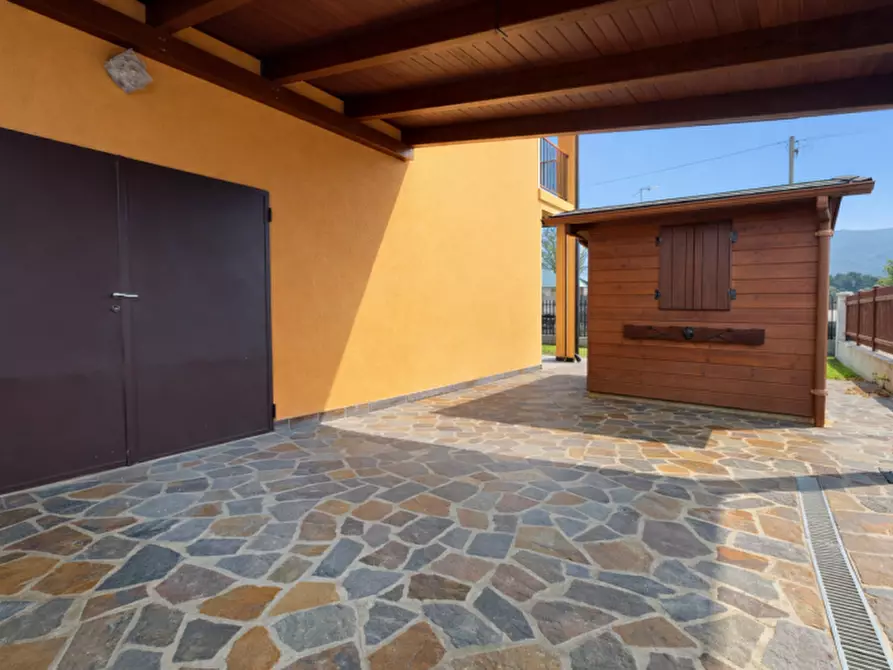 Immagine 2 di Casa indipendente in affitto  a Montegrotto Terme