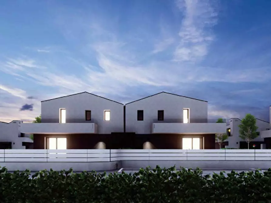 Immagine 18 di Casa bifamiliare in vendita  in Via Giarre a Abano Terme