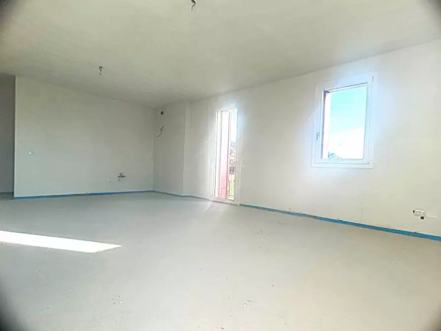 Immagine 7 di Casa quadrifamiliare in vendita  in Via Giuseppe Verdi a Rovolon