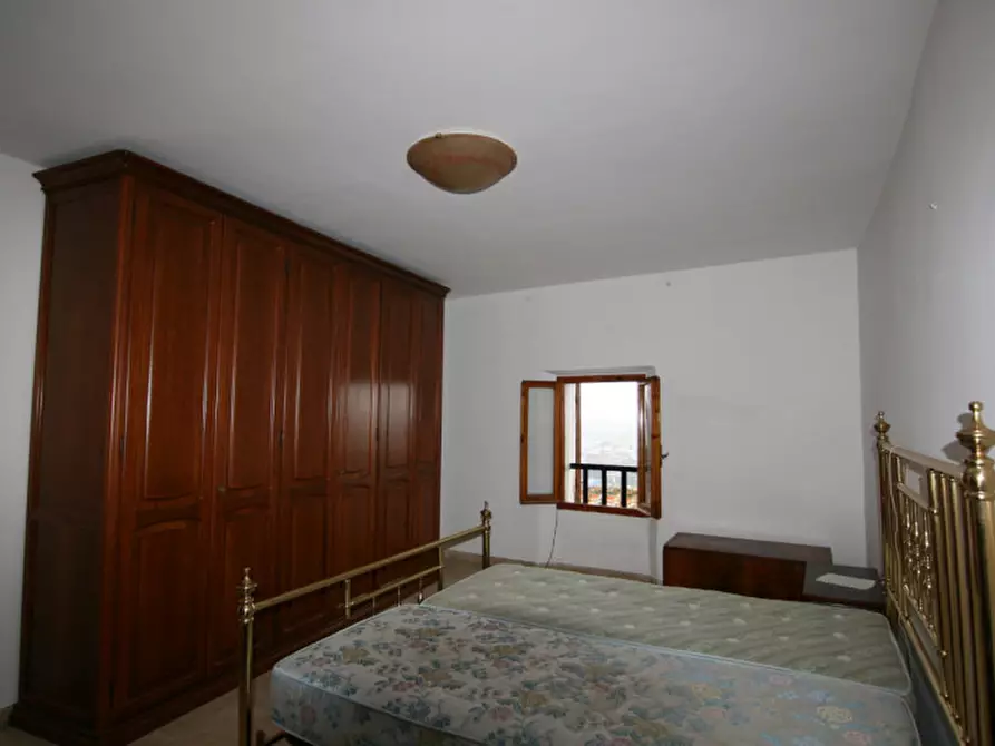 Immagine 14 di Casa indipendente in vendita  a Sinalunga