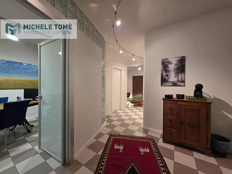 Immagine 6 di Ufficio in affitto  in Via Armando Diaz a Sant'ambrogio Di Valpolicella