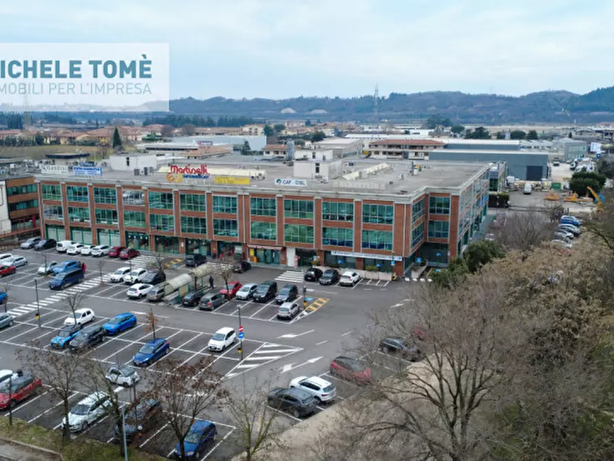 Immagine 25 di Ufficio in affitto  in Via Armando Diaz a Sant'ambrogio Di Valpolicella