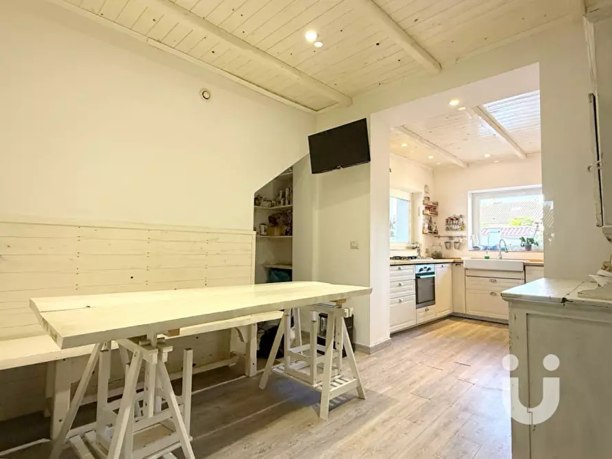 Immagine 14 di Villa in vendita  in Via Pier Alessandro Guglielm a Roma