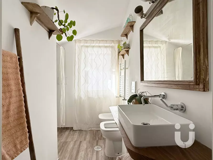 Immagine 18 di Villa in vendita  in Via Pier Alessandro Guglielm a Roma