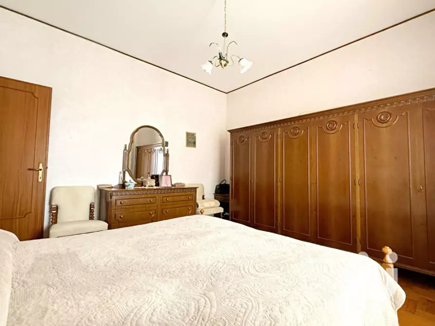 Immagine 8 di Appartamento in vendita  in Via di Valle Muricana a Roma