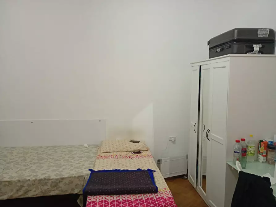 Immagine 9 di Camera in affitto  in via Battistello Caracciolo 26 a Napoli