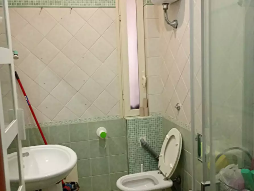 Immagine 12 di Camera in affitto  in via Battistello Caracciolo 26 a Napoli