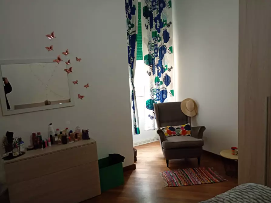 Immagine 15 di Camera in affitto  in via Battistello Caracciolo 26 a Napoli