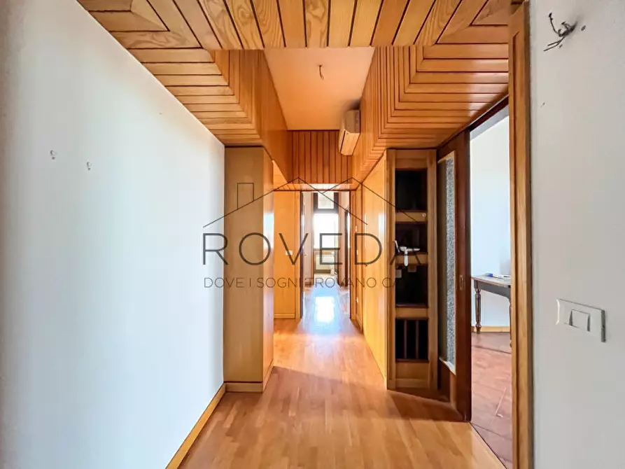 Immagine 3 di Appartamento in vendita  in Piazza del Duomo a Treviso