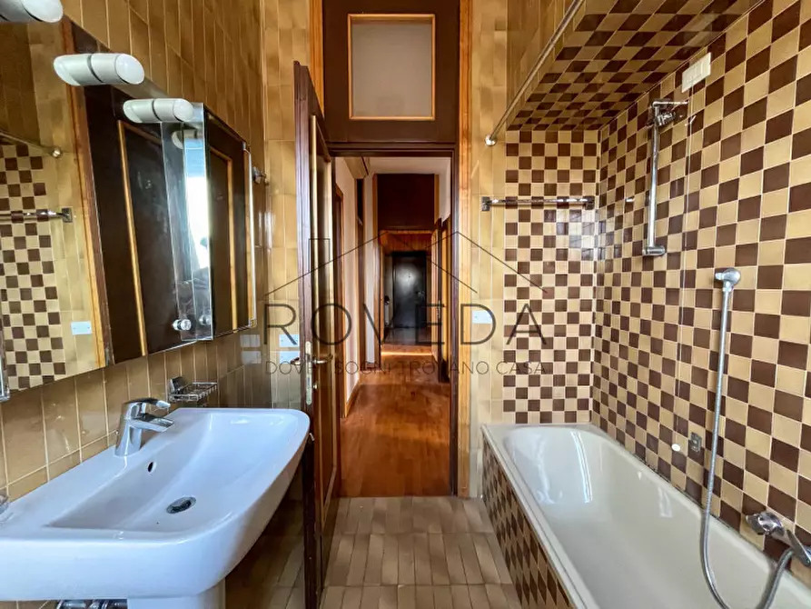 Immagine 10 di Appartamento in vendita  in Piazza del Duomo a Treviso