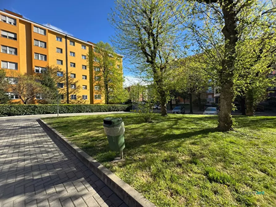 Immagine 40 di Appartamento in affitto  in Via Ugo Ojetti, 9 a Milano