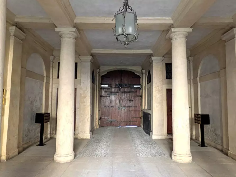 Immagine 4 di Appartamento in vendita  in Corso Cavour 32 a Verona