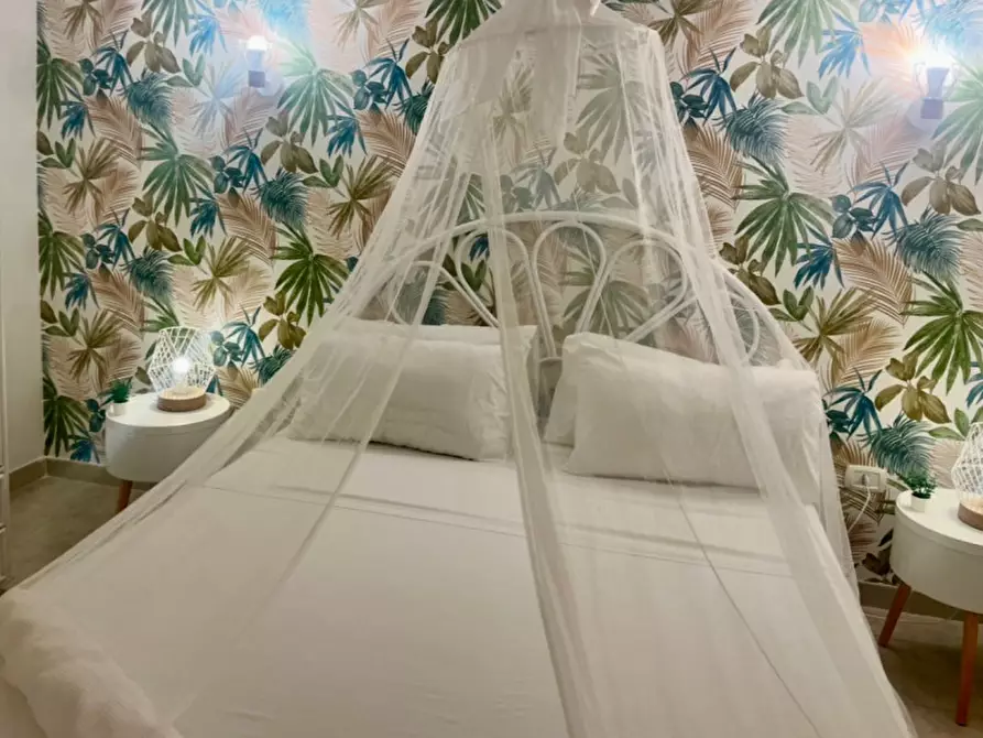 Immagine 18 di Appartamento in affitto  in vico croce a sant'agostino 3 a Napoli