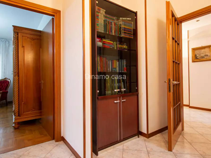 Immagine 14 di Appartamento in vendita  in Via Anzio a Prato