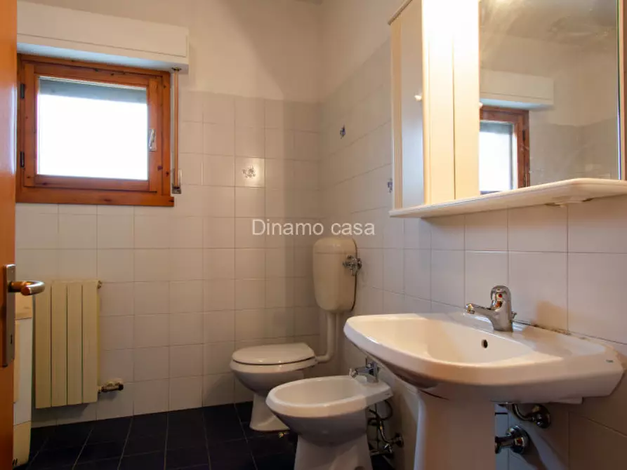 Immagine 16 di Appartamento in vendita  in Via Anzio a Prato