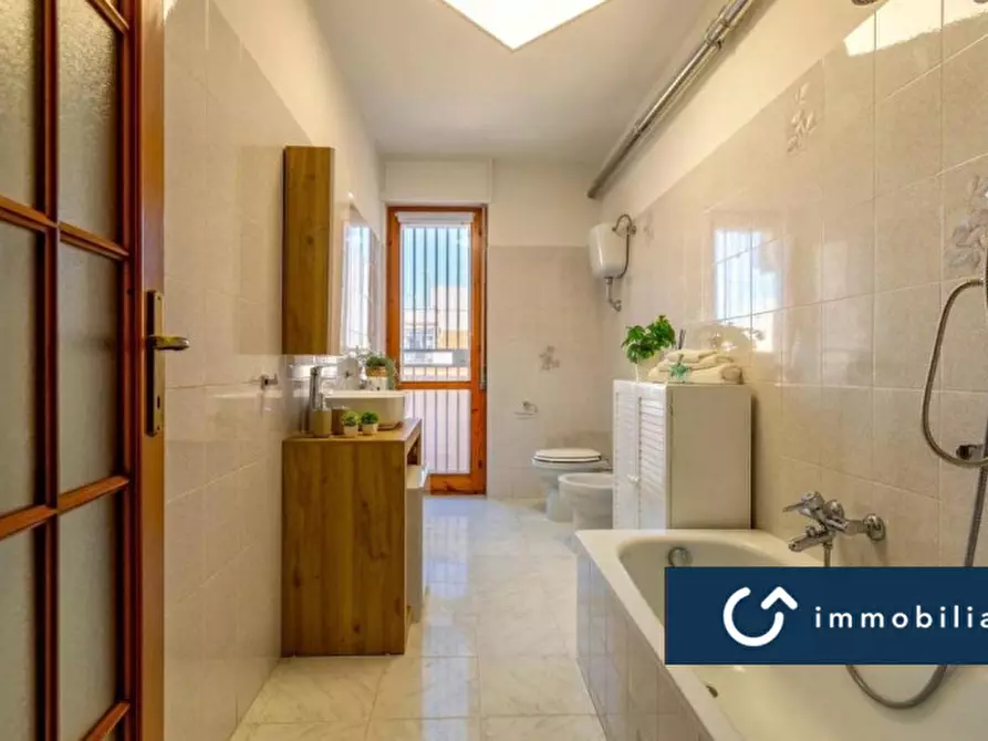 Immagine 16 di Appartamento in vendita  in via Bernini, 33 a Alghero