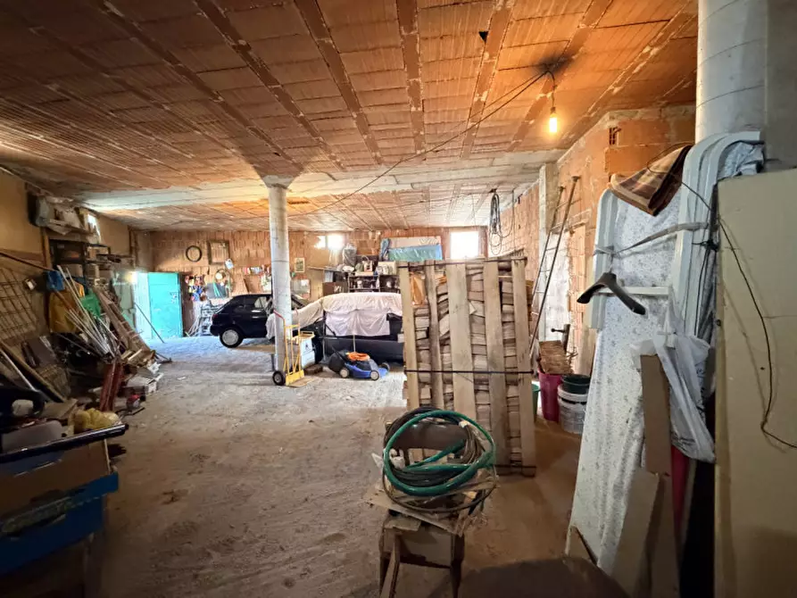 Immagine 7 di Negozio in vendita  in Piazza Bertipaglia a Masera' Di Padova