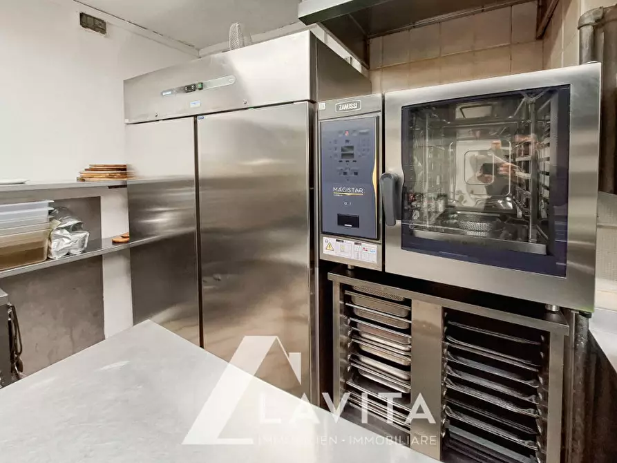 Immagine 9 di Attività commerciale in affitto  a Salorno .Salurn.