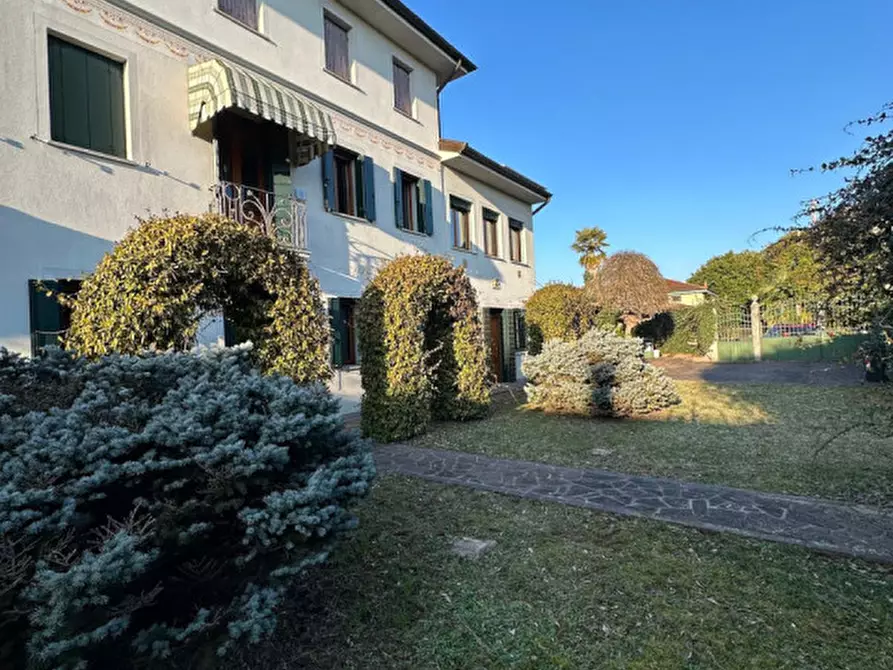 Immagine 3 di Villa in vendita  in via risorgimento a Cordenons