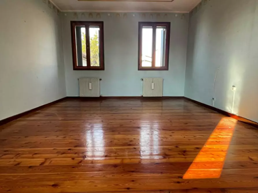 Immagine 28 di Villa in vendita  in via risorgimento a Cordenons