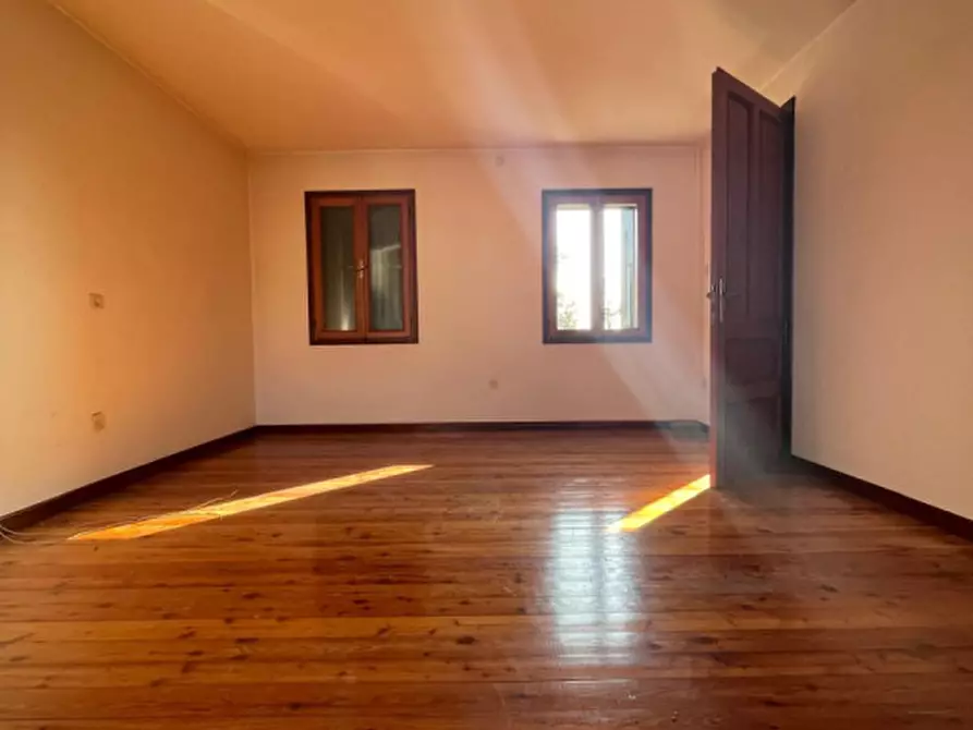 Immagine 34 di Villa in vendita  in via risorgimento a Cordenons