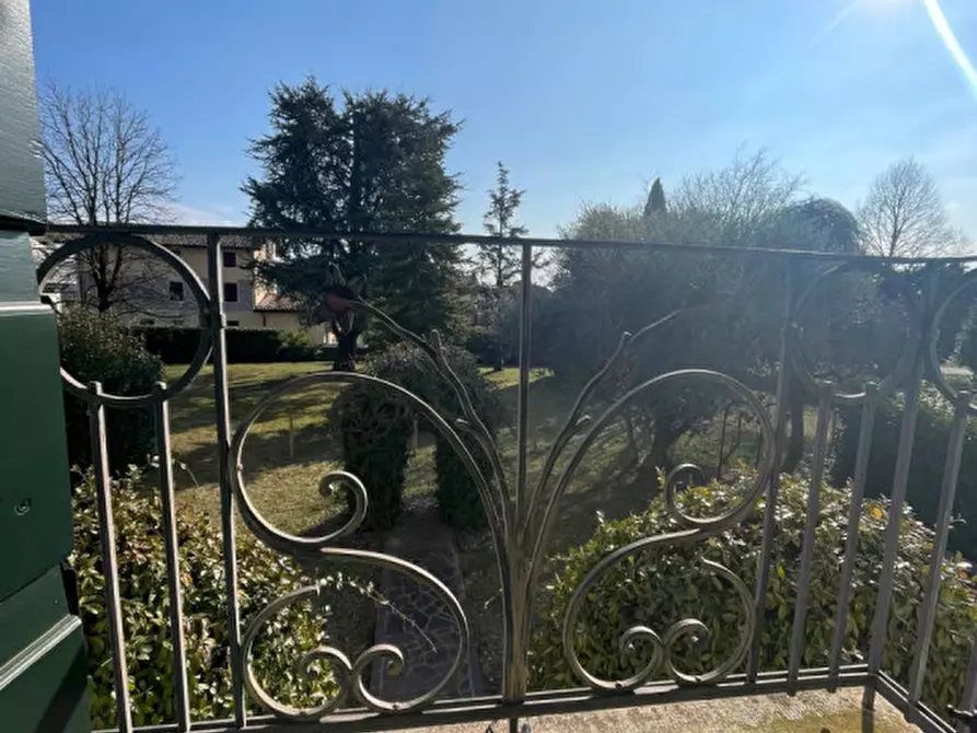 Immagine 37 di Villa in vendita  in via risorgimento a Cordenons