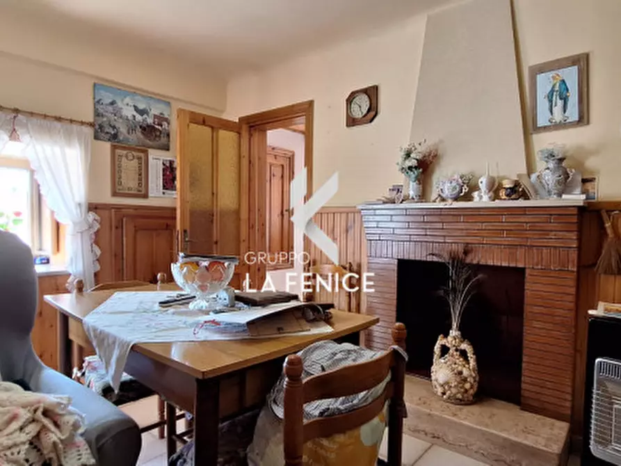 Immagine 10 di Casa indipendente in vendita  in contrada trito 67 a Locorotondo