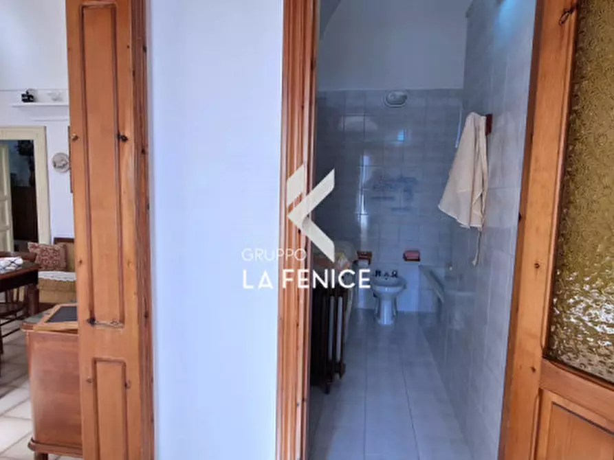 Immagine 14 di Casa indipendente in vendita  in contrada trito 67 a Locorotondo
