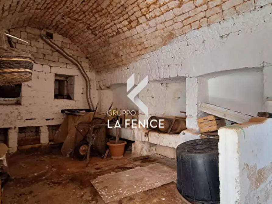 Immagine 37 di Casa indipendente in vendita  in contrada trito 67 a Locorotondo