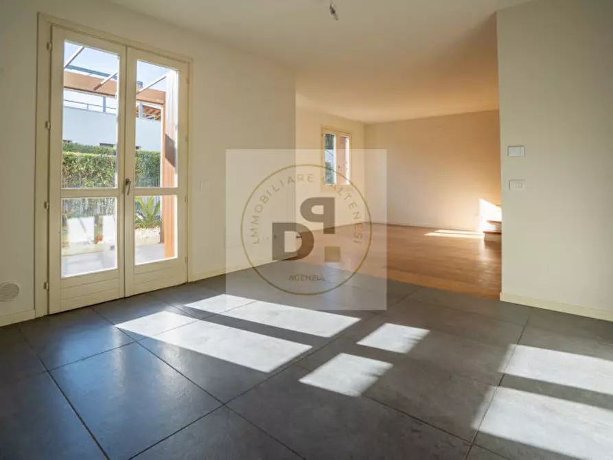 Immagine 6 di Villetta a schiera in vendita  in Via Castellana a Soiano Del Lago