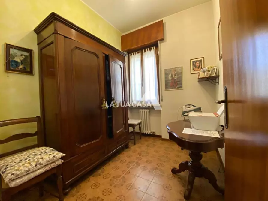 Immagine 15 di Appartamento in vendita  a Villafranca Di Verona