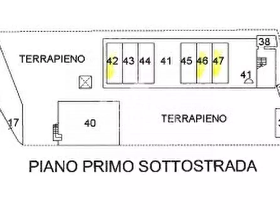 Immagine 1 di Posto auto in vendita  in porta castello a Vicenza
