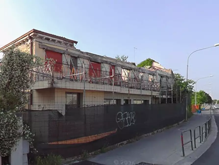 Immagine 1 di Palazzo in vendita  in Via Cà Memo, 16 a Noventa Di Piave