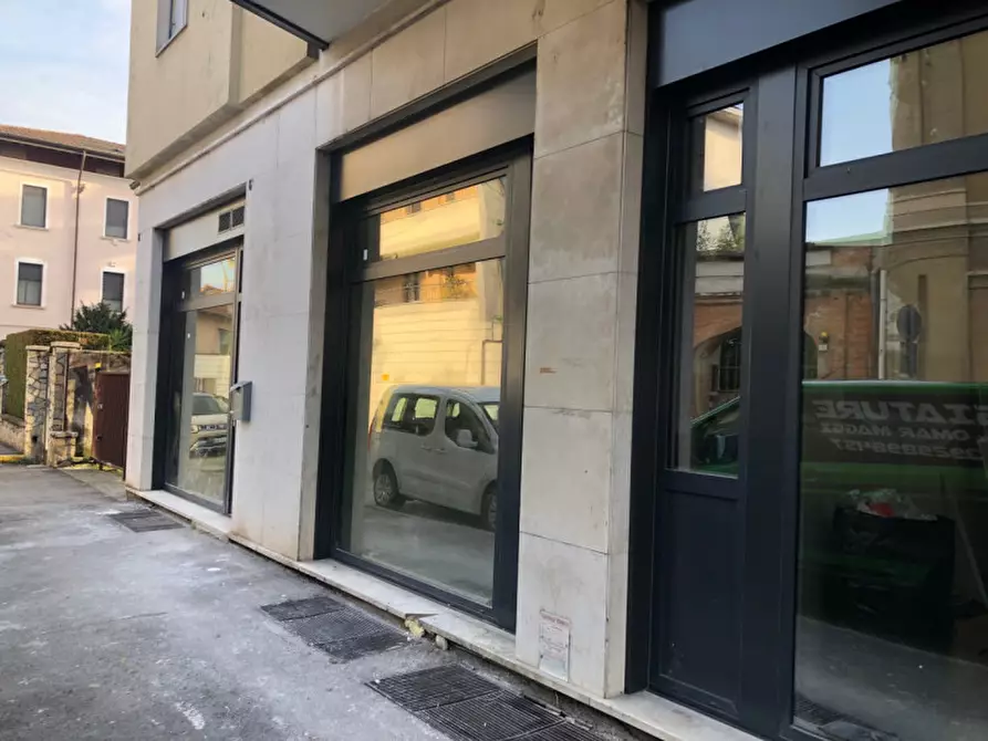Immagine 2 di Appartamento in vendita  in Via Gerolamo Savoldo 6 a Brescia