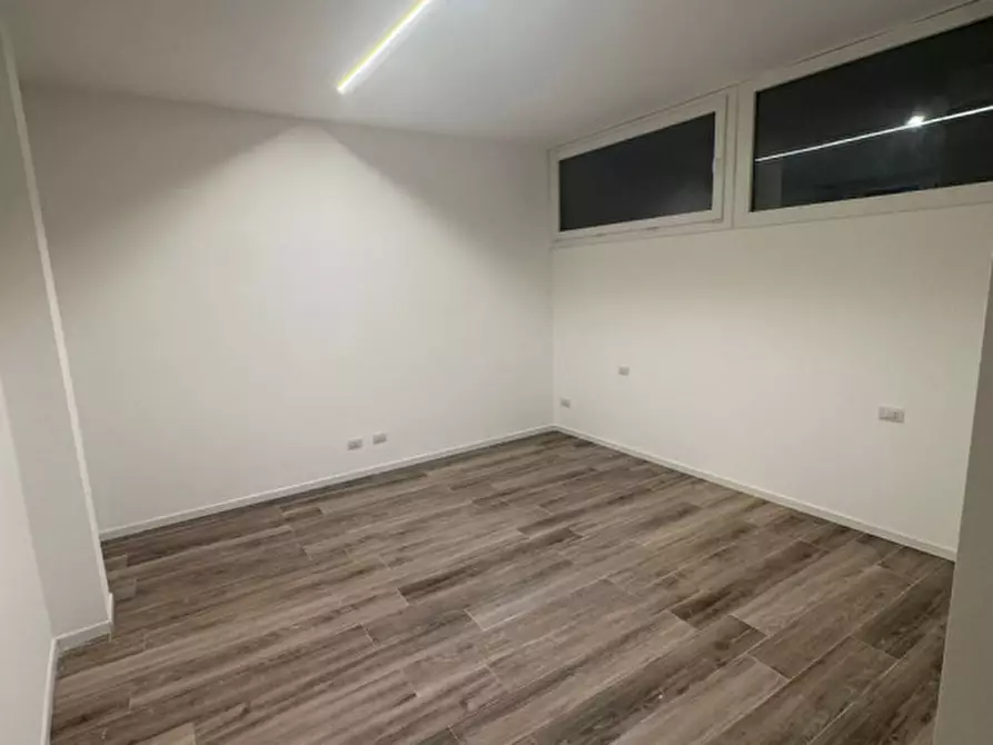 Immagine 3 di Appartamento in vendita  in Via Gerolamo Savoldo 6 a Brescia