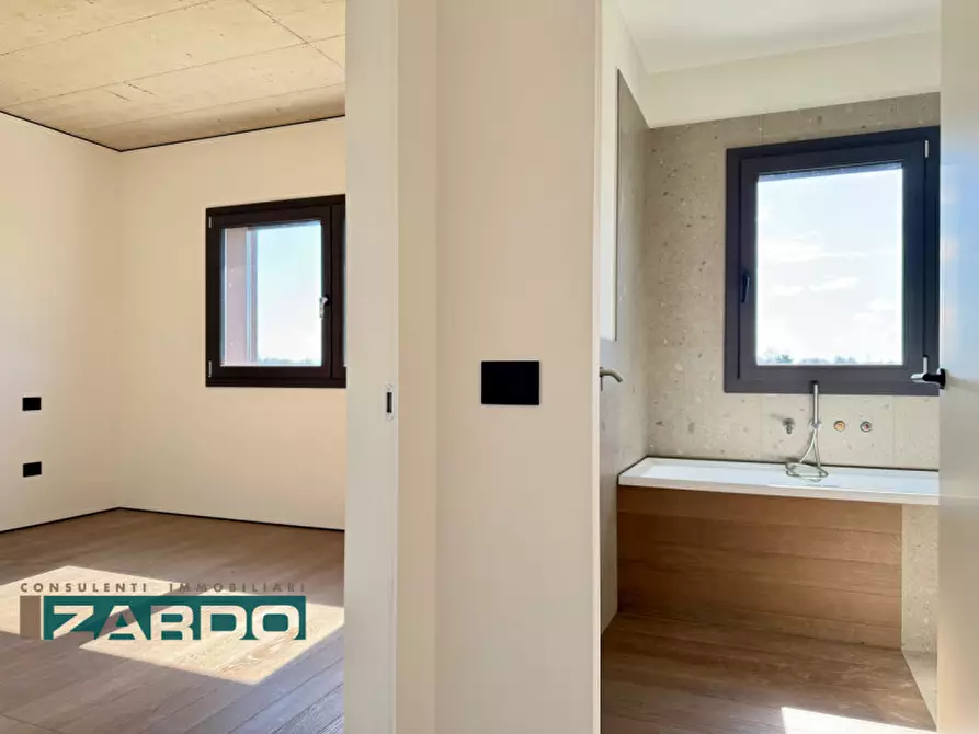 Immagine 3 di Appartamento in vendita  a Castello Di Godego