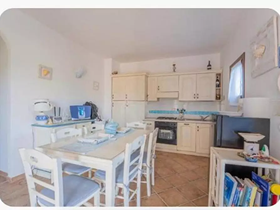 Immagine 10 di Appartamento in vendita  in Via dell'Ancora a Olbia