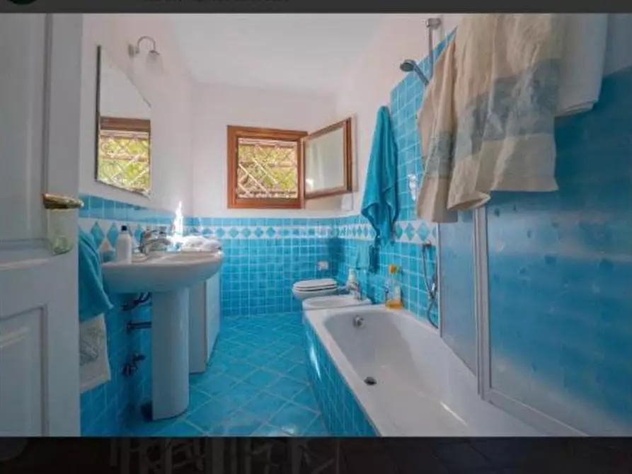 Immagine 15 di Appartamento in vendita  in Via dell'Ancora a Olbia