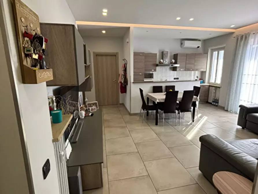 Immagine 3 di Appartamento in vendita  in via dei platani 3 a Grinzane Cavour