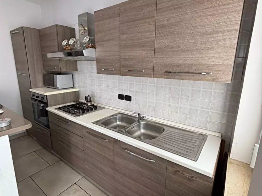 Immagine 6 di Appartamento in vendita  in via dei platani 3 a Grinzane Cavour