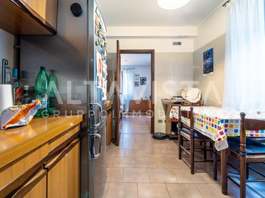 Immagine 14 di Appartamento in vendita  in Via Santuario a Rezzato