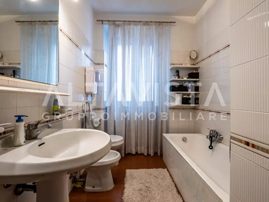 Immagine 33 di Appartamento in vendita  in Via Santuario a Rezzato