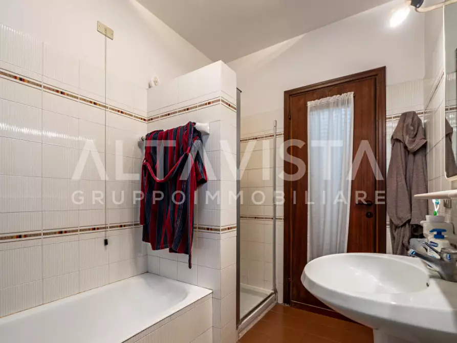 Immagine 34 di Appartamento in vendita  in Via Santuario a Rezzato