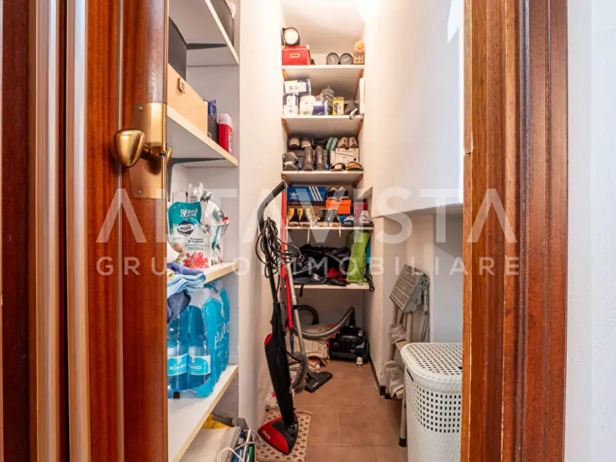 Immagine 37 di Appartamento in vendita  in Via Santuario a Rezzato