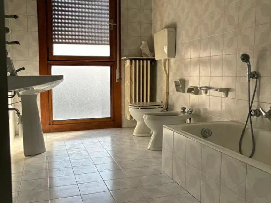 Immagine 13 di Appartamento in affitto  a Padova