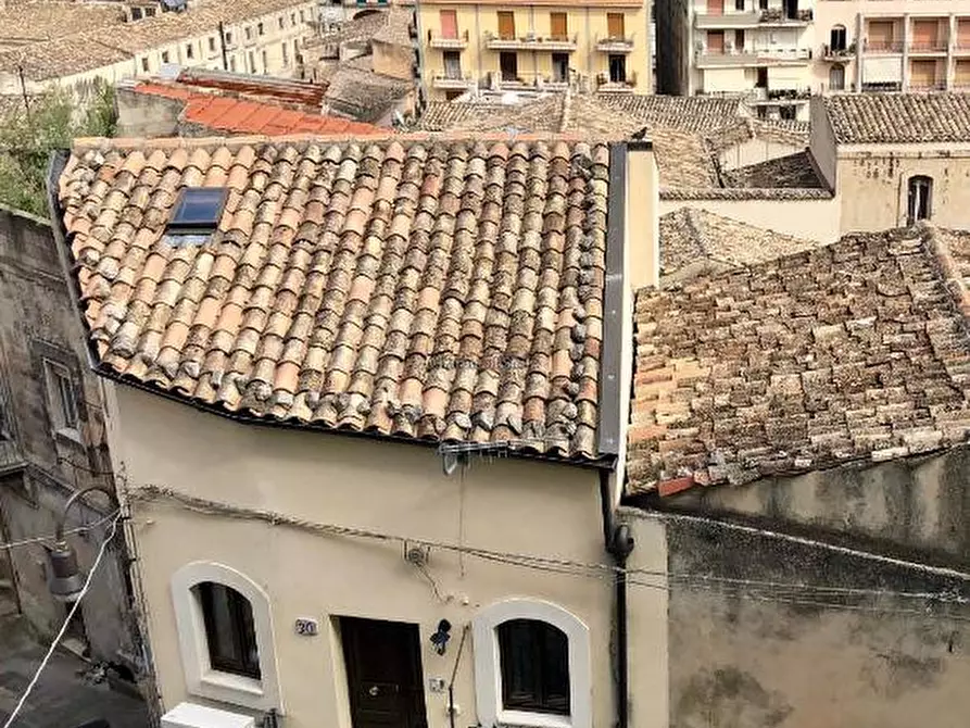 Immagine 4 di Casa indipendente in vendita  a Modica
